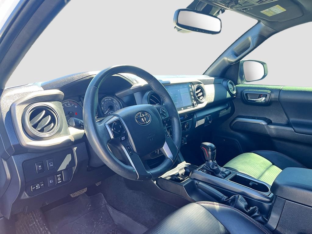 Used 2023 Toyota Tacoma TRD Pro AWD/4WD image 9
