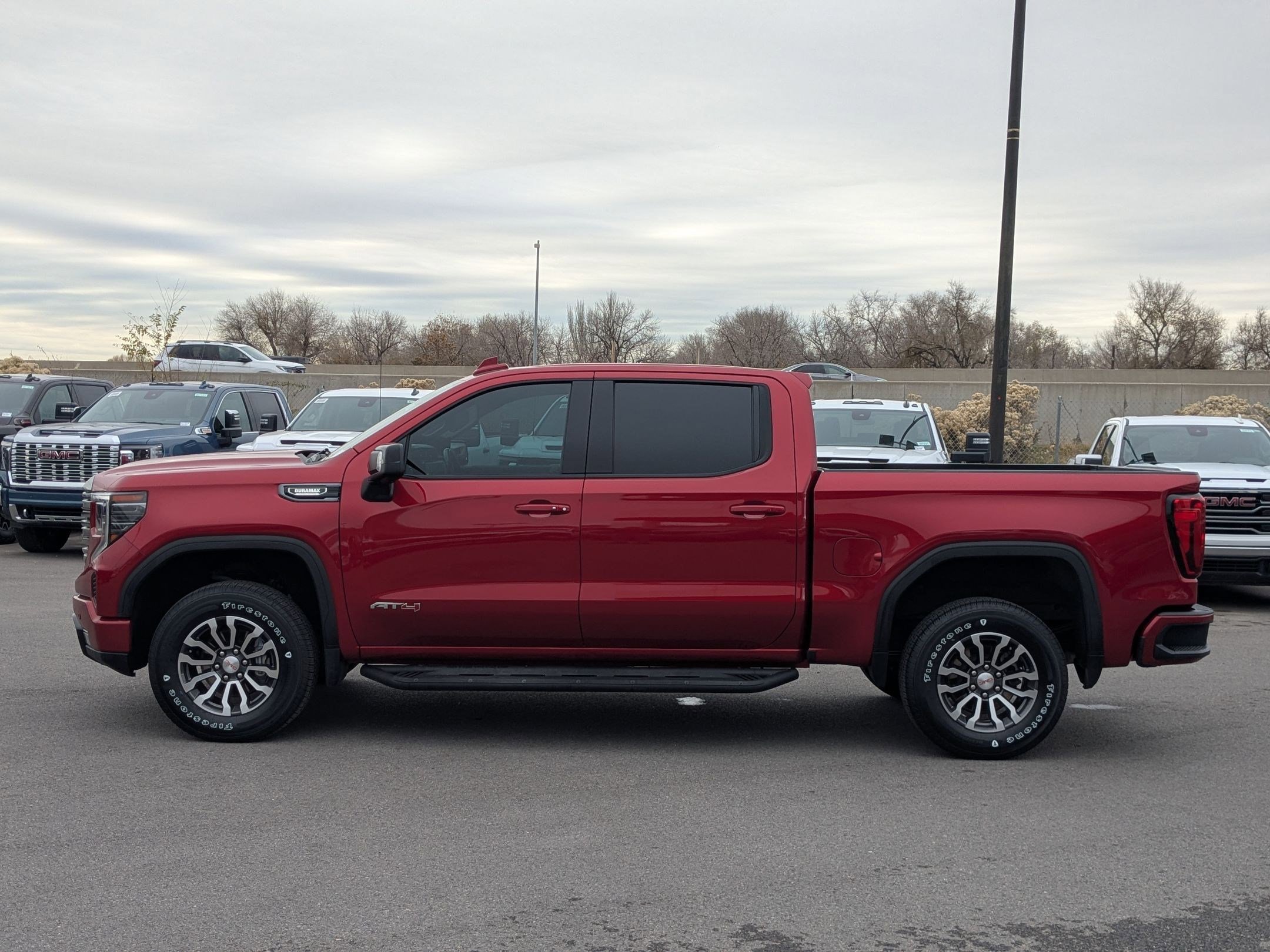 Certified 2022 GMC Sierra 1500 AT4 w/ AT4 Premium Package image 3