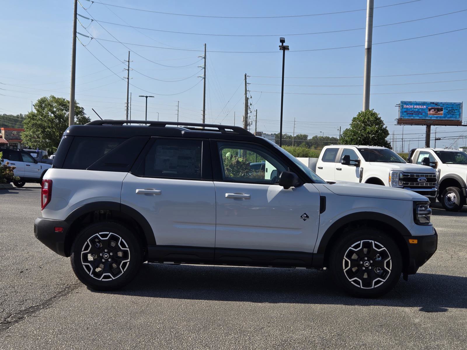 New 2026 Ford Bronco Sport Outer Banks w/ Outer Banks Tech Package+ AWD/4WD image 7