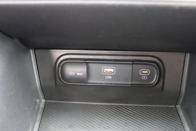 Used 2023 Kia Sportage LX image 19