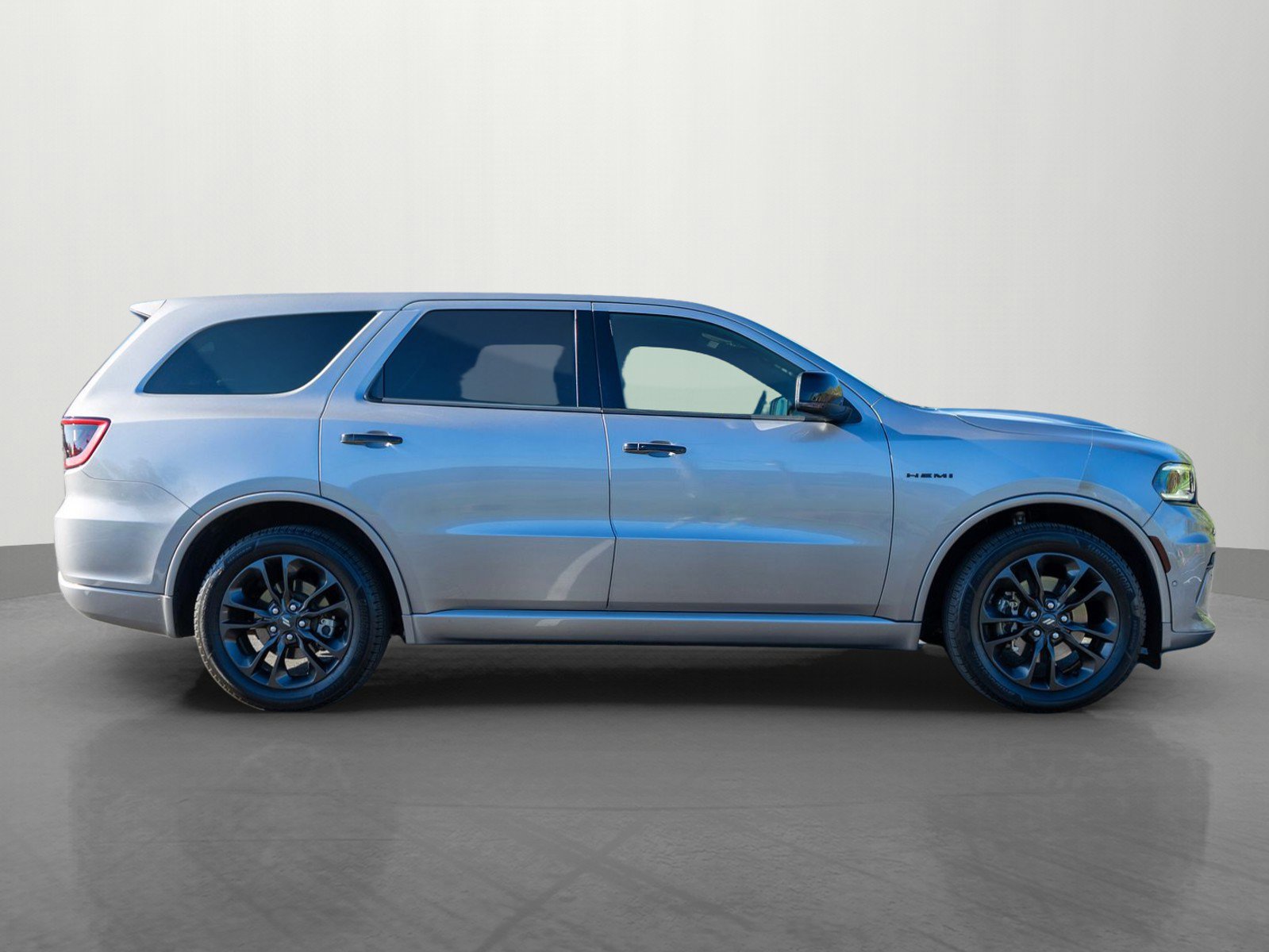Used 2021 Dodge Durango R/T w/ Blacktop Package AWD/4WD image 8