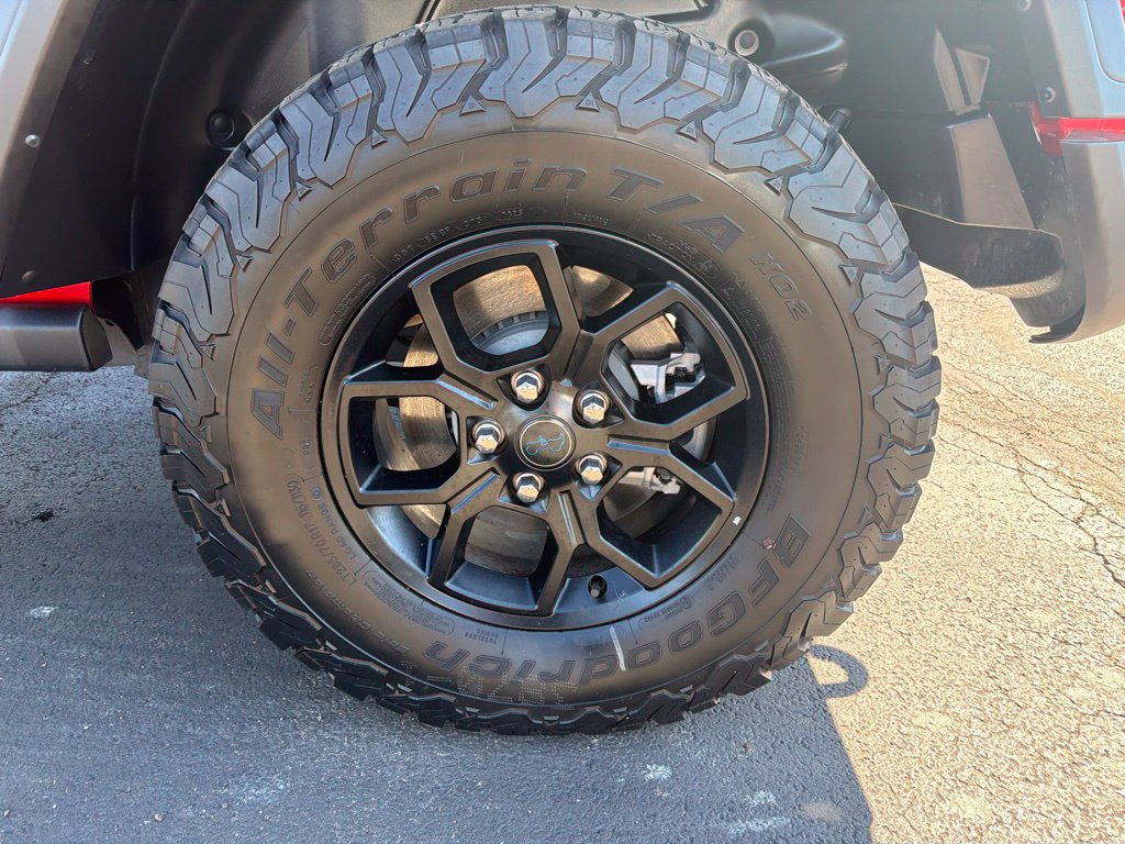 Used 2025 Jeep Wrangler Unlimited Sport S 4xe AWD/4WD image 9
