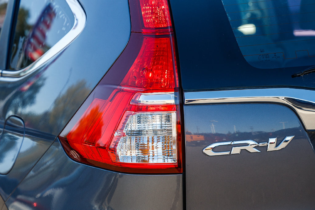 Used 2015 Honda CR-V LX image 8