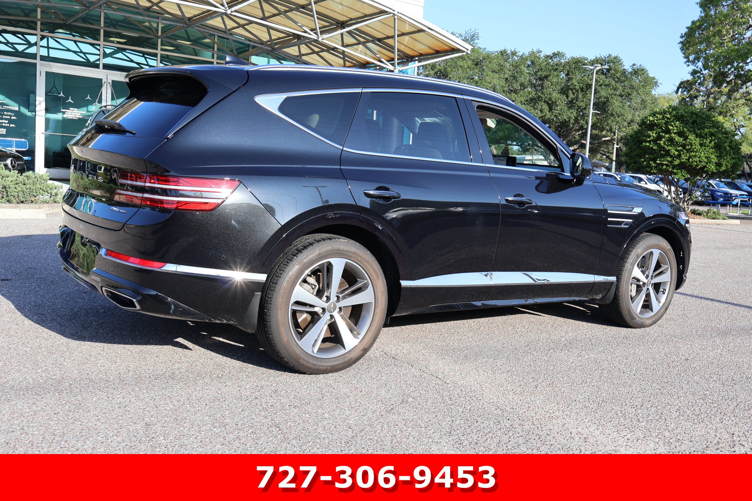Used 2022 Genesis GV80 3.5T w/ Advanced Package 06 AWD/4WD image 10