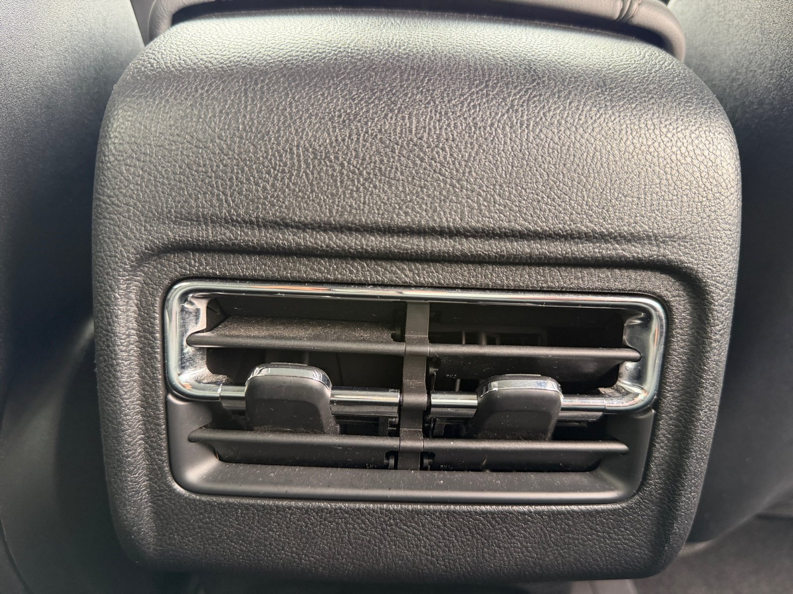 Used 2022 Lincoln Corsair Reserve FWD image 32