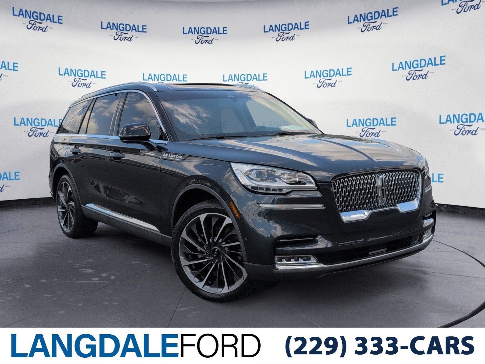 Used 2021 Lincoln Aviator Reserve w/ Equipment Group 202A AWD/4WD image 1