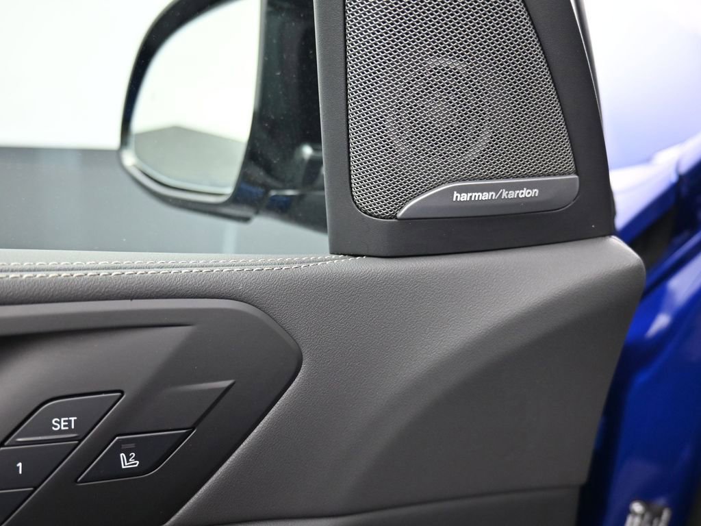 Used 2026 BMW X5 M60i image 10