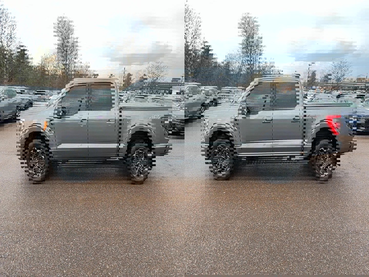 Used 2023 Ford F150 Lariat image 8