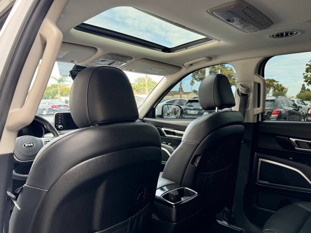 Used 2020 Kia Telluride S FWD image 17