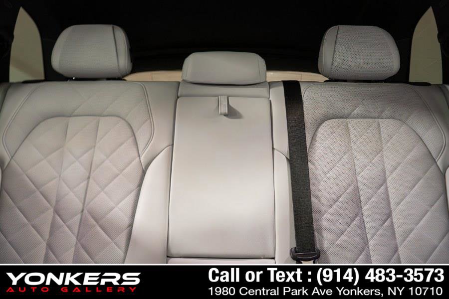 Used 2023 BMW X5 xDrive40i w/ Premium Package image 62