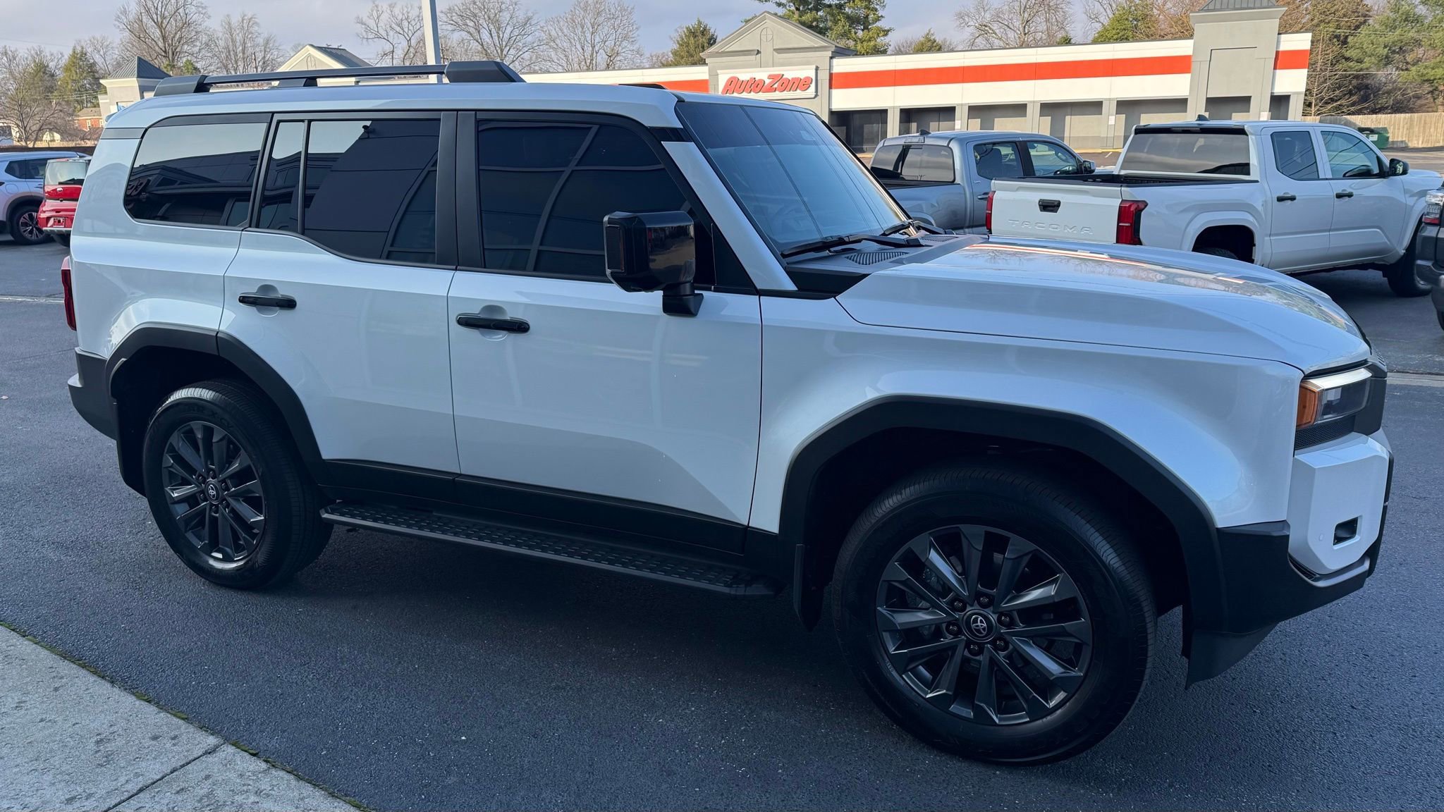 Used 2025 Toyota Land Cruiser image 7