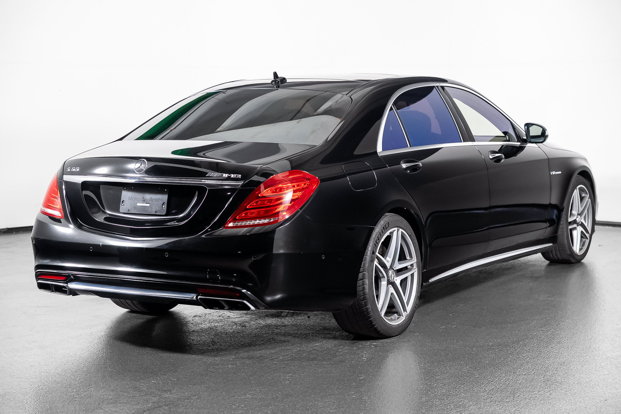 Used 2015 Mercedes-Benz S 65 AMG Sedan image 28