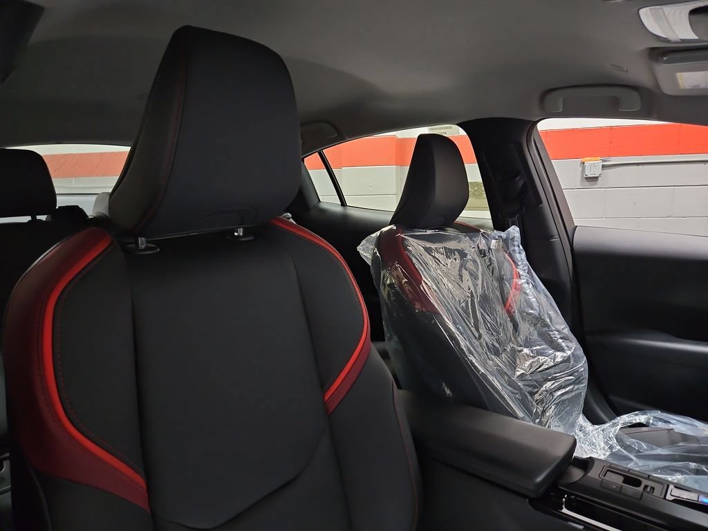 New 2026 Toyota Prius Plug-In Hybrid FWD image 30
