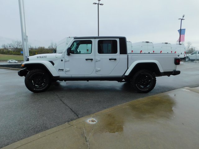Used 2023 Jeep Gladiator Willys image 6