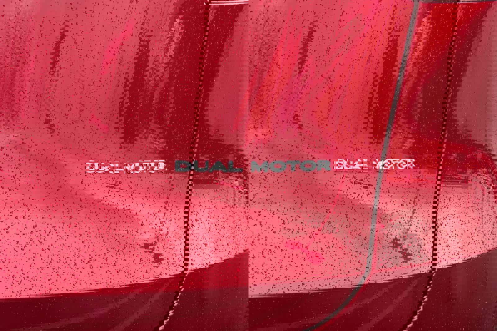 Used 2024 Tesla Model Y Long Range image 30