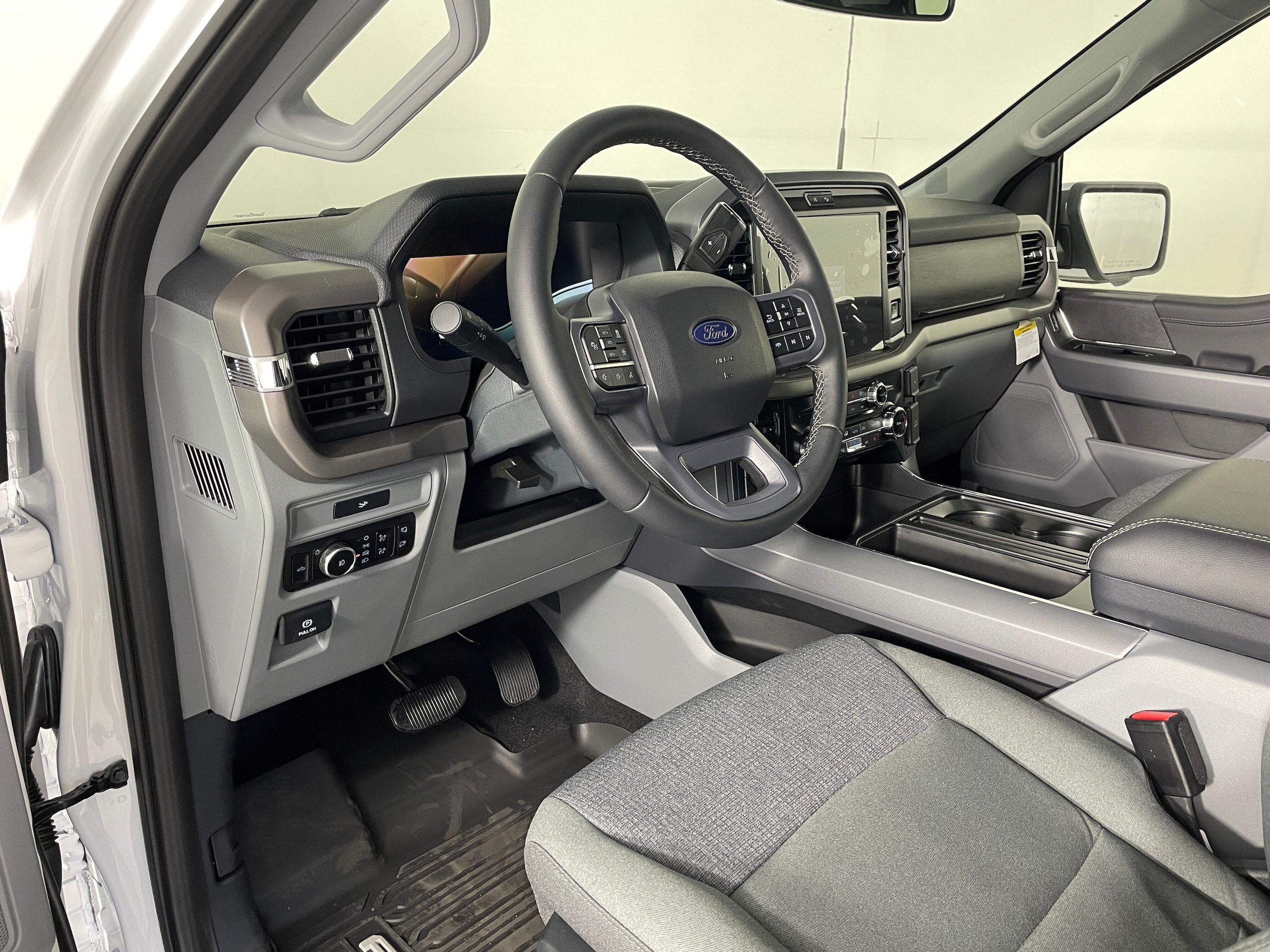 New 2026 Ford F150 XLT w/ Equipment Group 302A MID AWD/4WD image 2