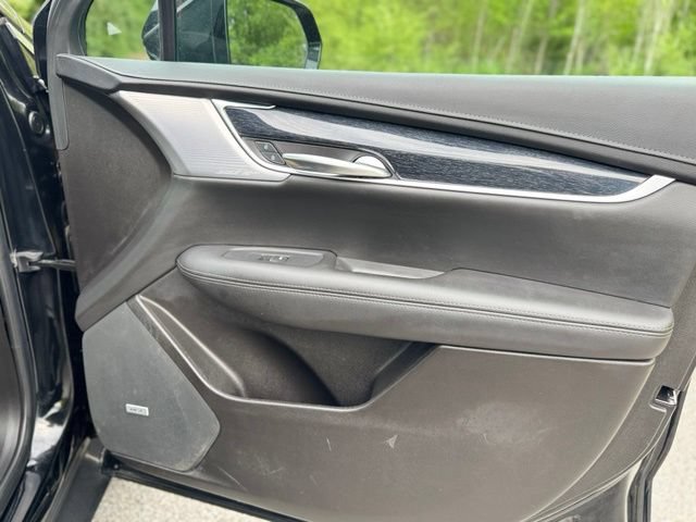 Used 2023 Cadillac XT5 Premium Luxury AWD/4WD image 18