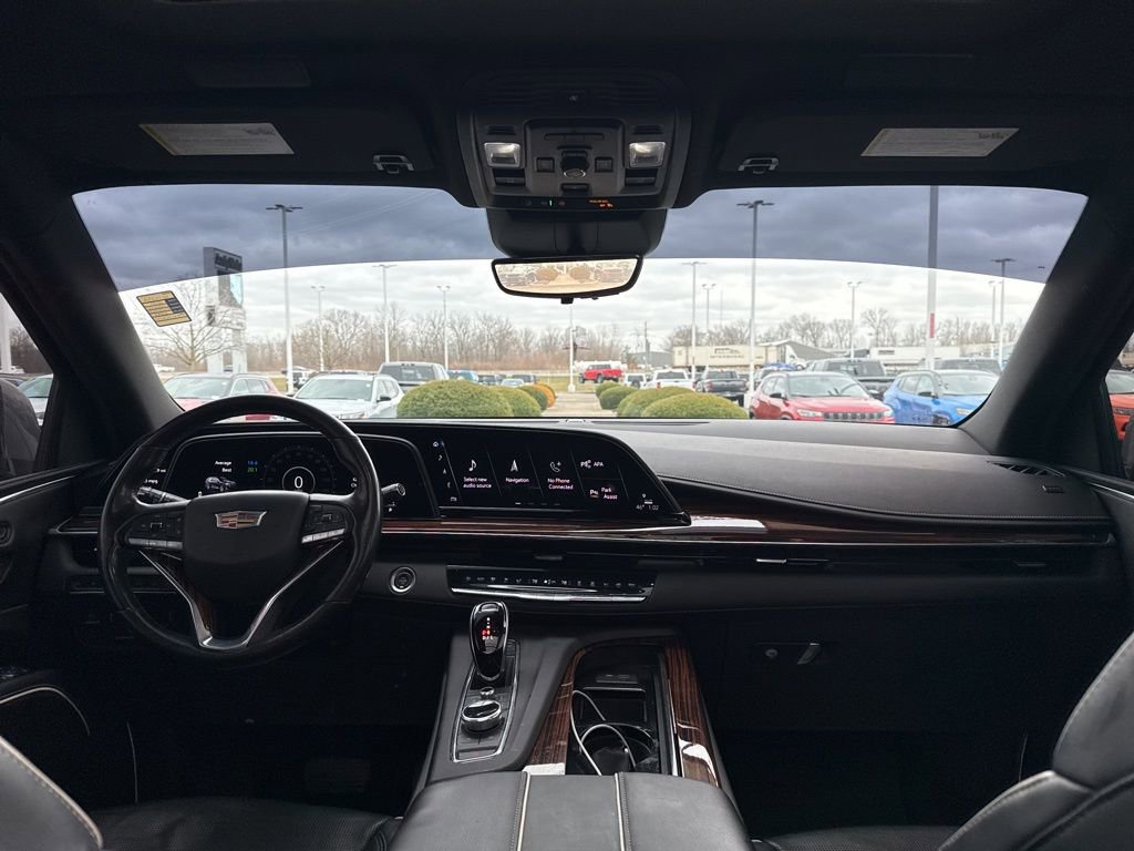 Used 2021 Cadillac Escalade ESV Premium Luxury w/ Driver Assist Tech Package image 16