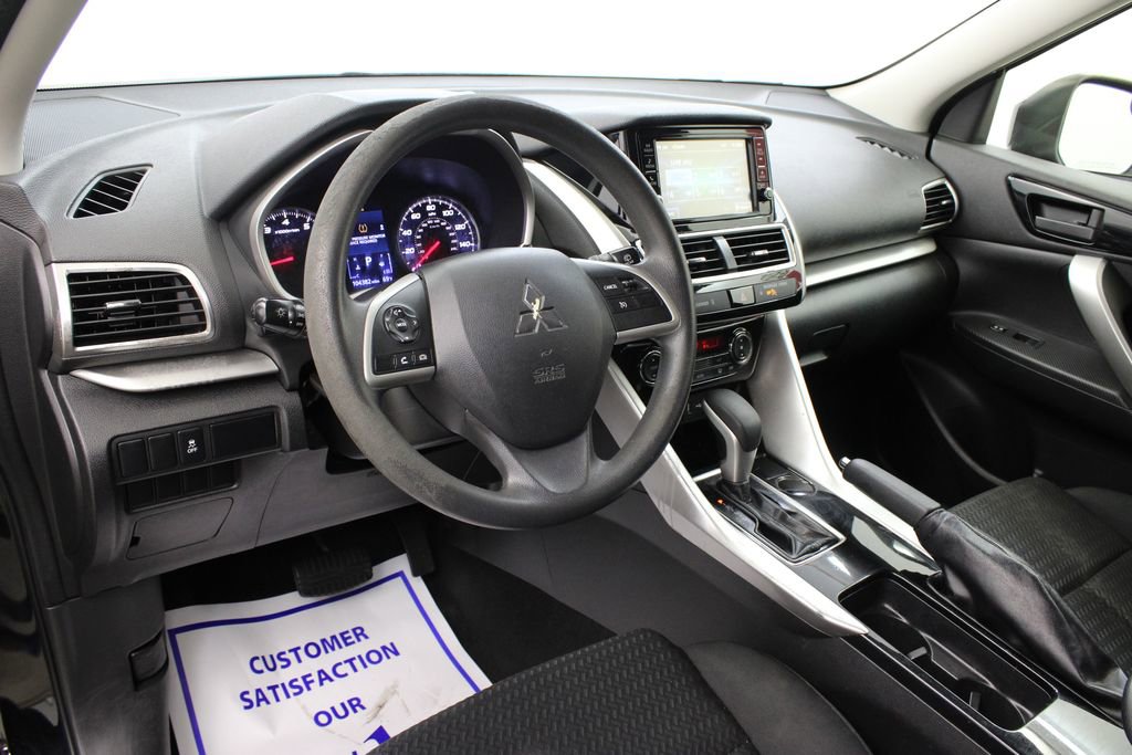 Used 2020 Mitsubishi Eclipse Cross ES FWD image 14