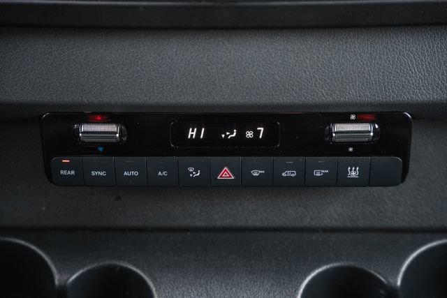 Used 2024 Mercedes-Benz Sprinter 2500 image 22