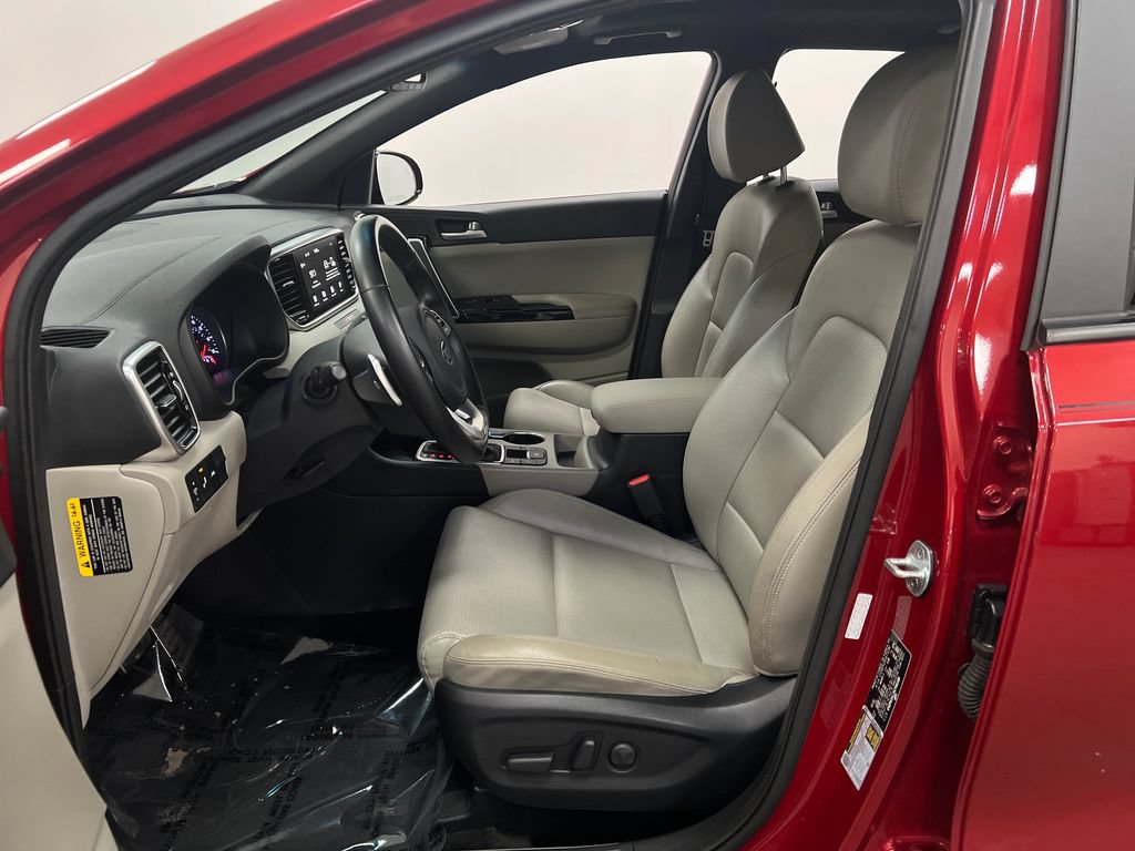 Used 2022 Kia Sportage Nightfall Edition w/ Nightfall Fwd Premium Package image 12