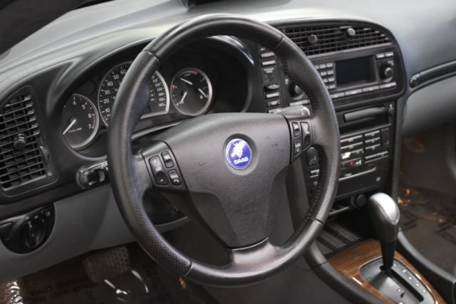 Used 2006 Saab 9-3 2.0T FWD image 13