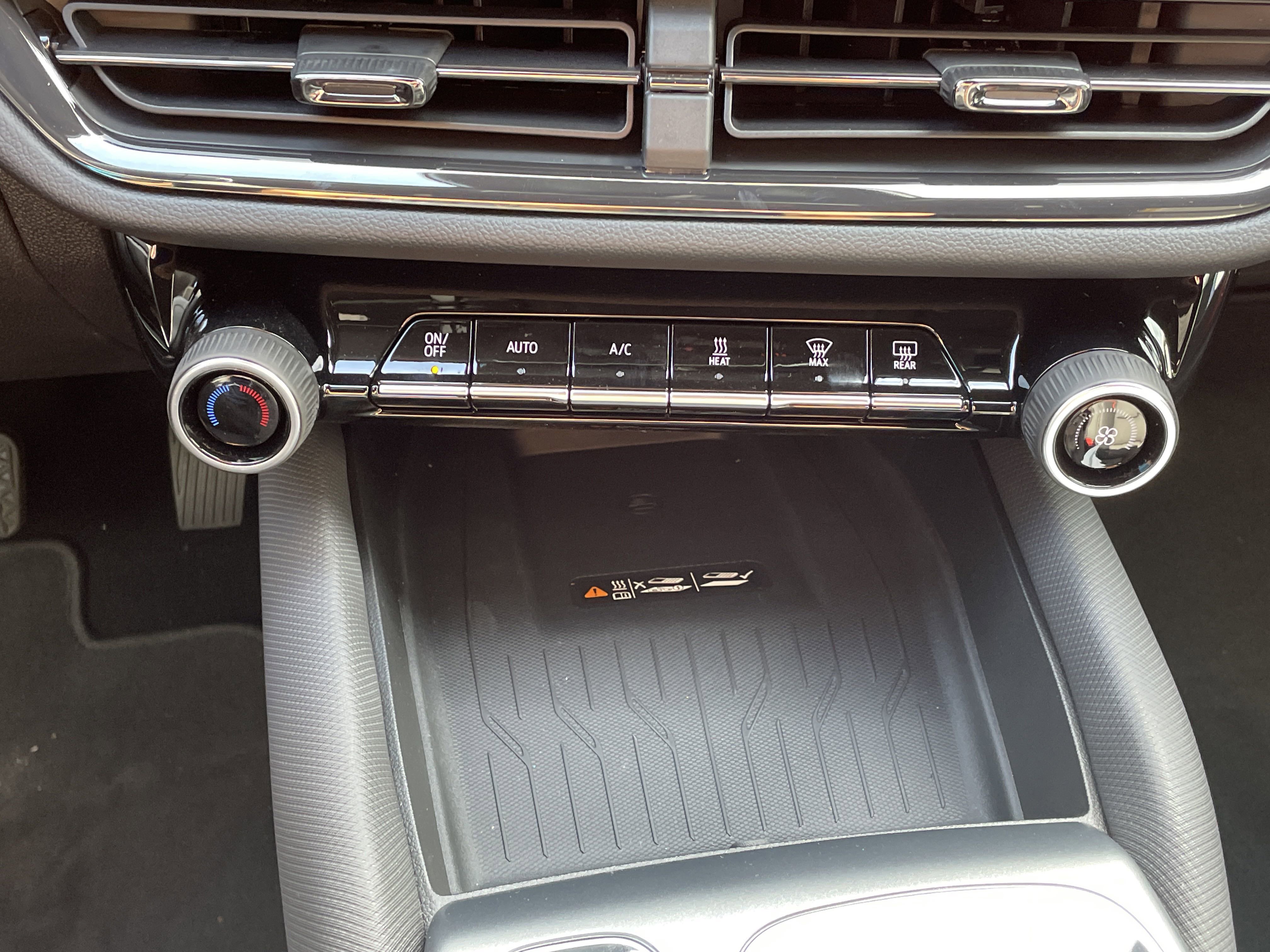 New 2025 Chevrolet Equinox EV RS image 34