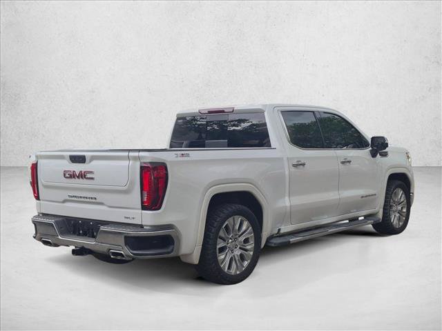Used 2022 GMC Sierra 1500 SLT w/ SLT Premium Package AWD/4WD image 5