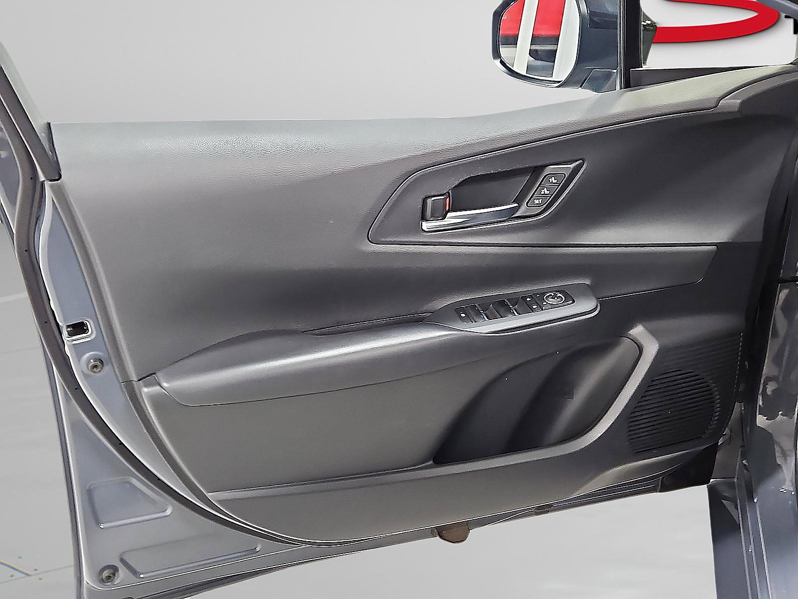 Used 2024 Toyota Prius Prime image 12