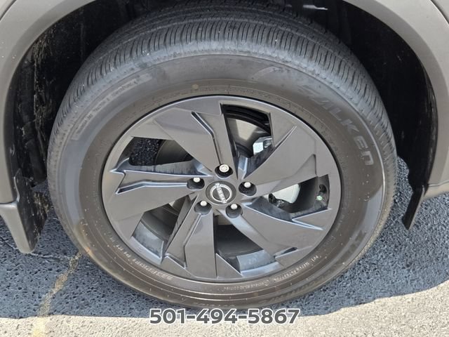 Certified 2026 Nissan Rogue SV w/ Cold Weather Package FWD image 16