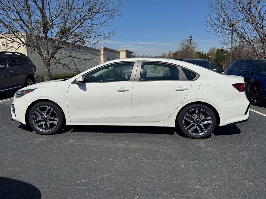 Certified 2019 Kia Forte S image 6