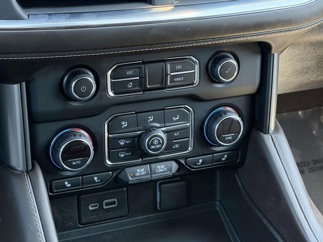 Used 2022 Chevrolet Tahoe Z71 w/ Z71 Off-Road Package AWD/4WD image 16