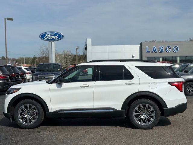 Used 2025 Ford Explorer Active w/ Active Comfort Package image 45