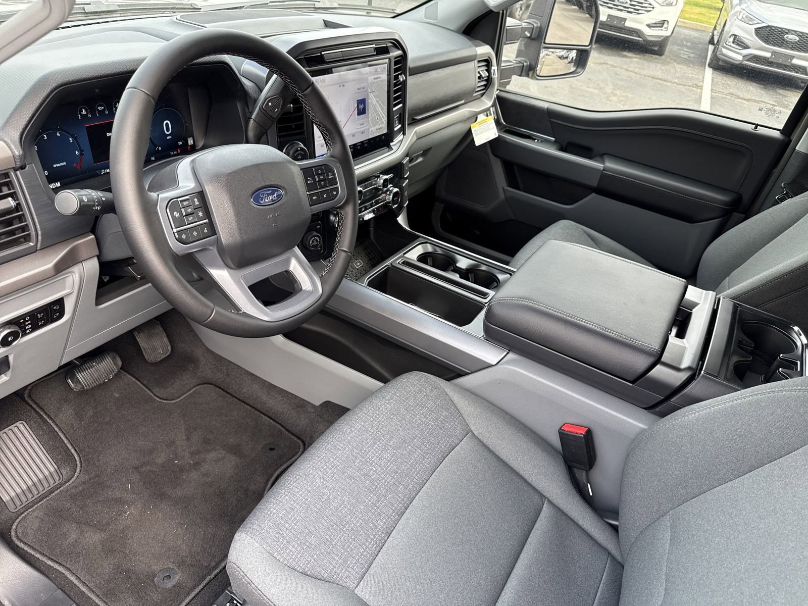 New 2025 Ford F150 XLT w/ Equipment Group 302A MID image 11