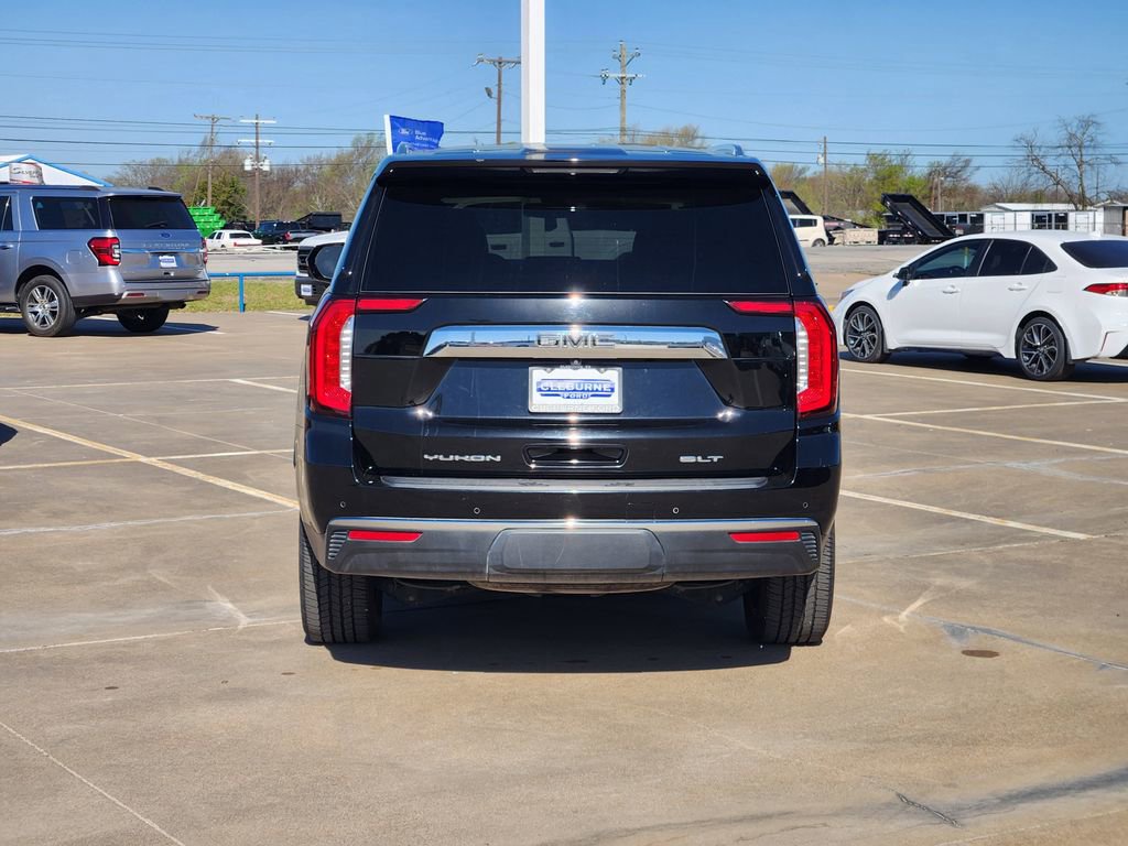 Used 2022 GMC Yukon SLT w/ SLT Premium Package AWD/4WD image 6