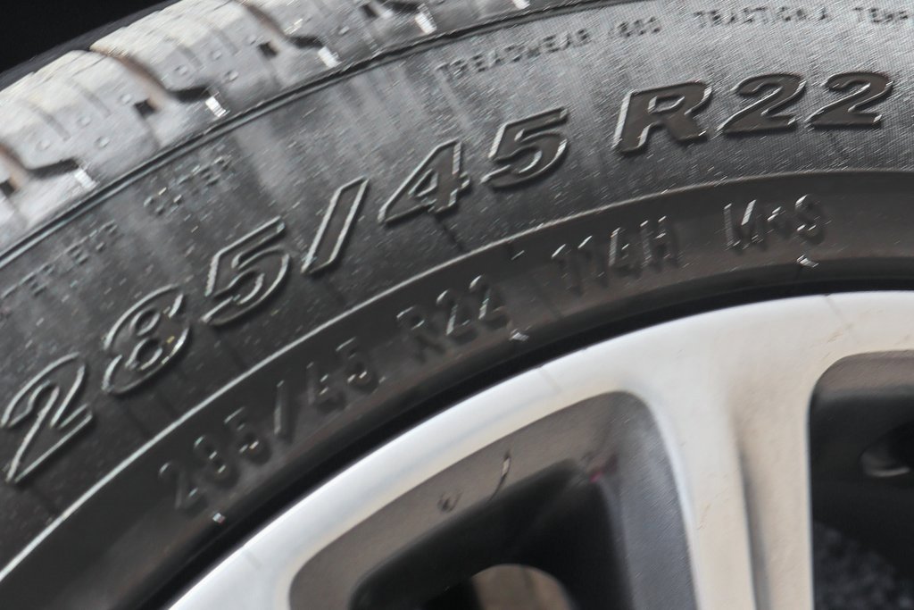 Used 2022 Jeep Grand Wagoneer Series II w/ Convenience Group III image 60