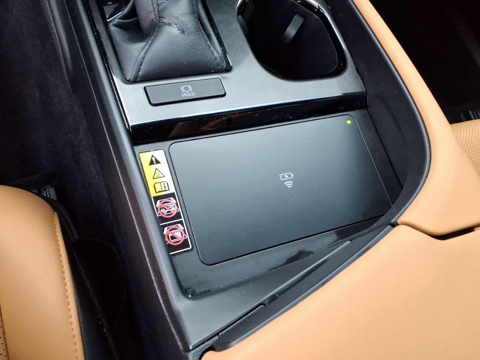 Certified 2024 Lexus ES 350 w/ Premium Package image 17