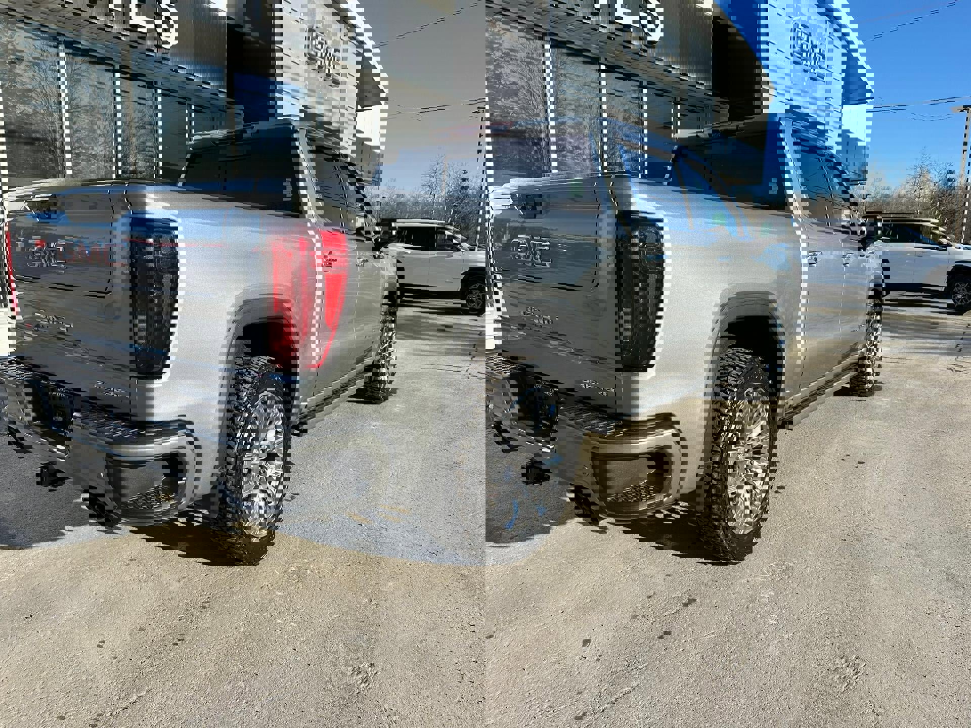 Certified 2024 GMC Sierra 1500 Denali w/ Denali Reserve Package image 6