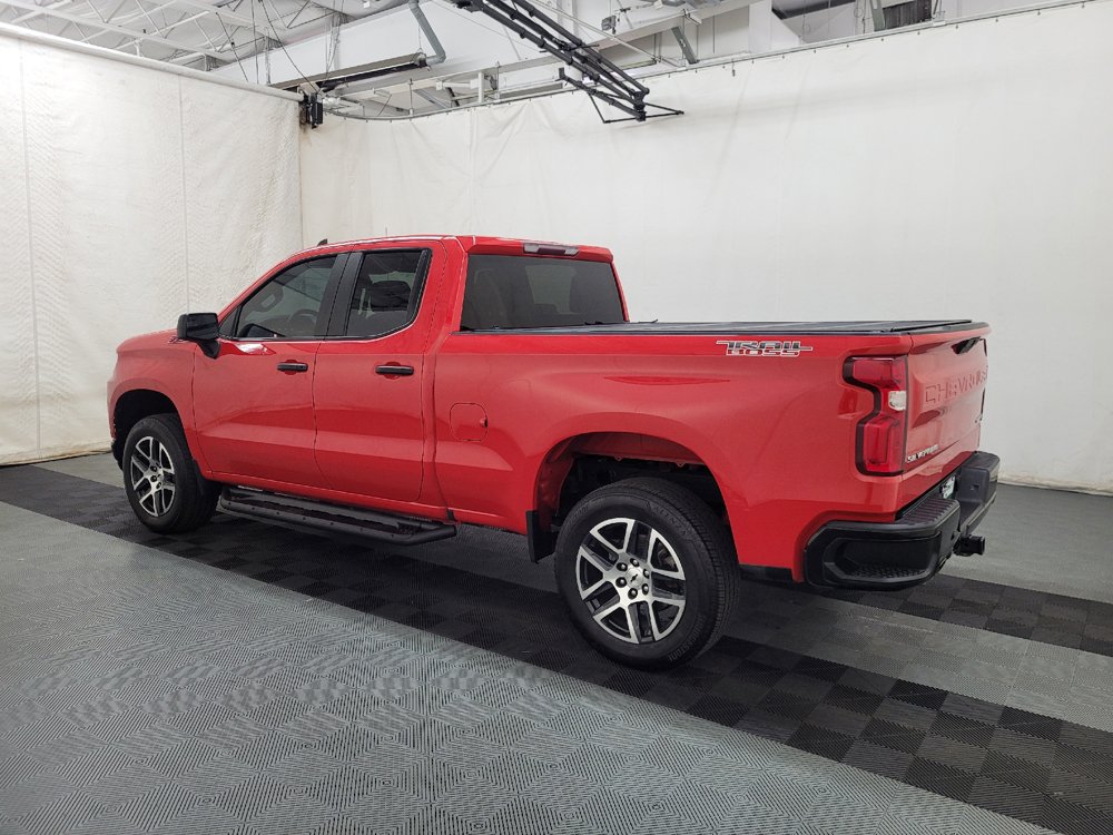 Used 2019 Chevrolet Silverado 1500 Custom Trail Boss w/ Custom Convenience Package AWD/4WD image 3
