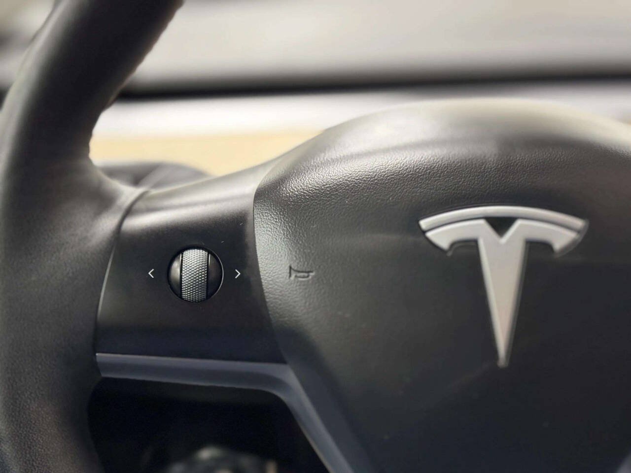 Used 2020 Tesla Model 3 Long Range AWD/4WD image 30