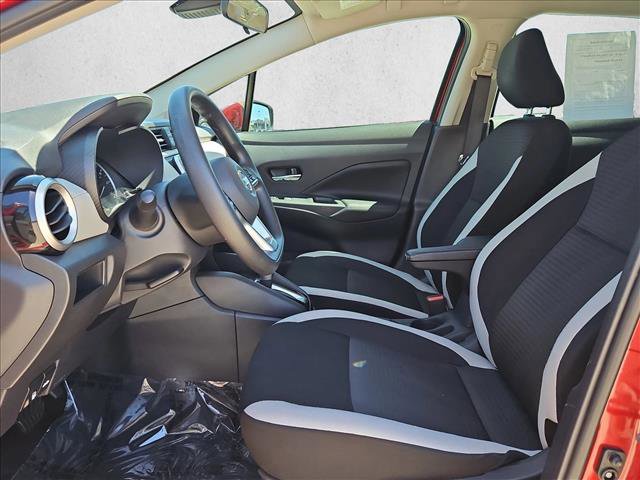 Used 2020 Nissan Versa SV FWD image 16