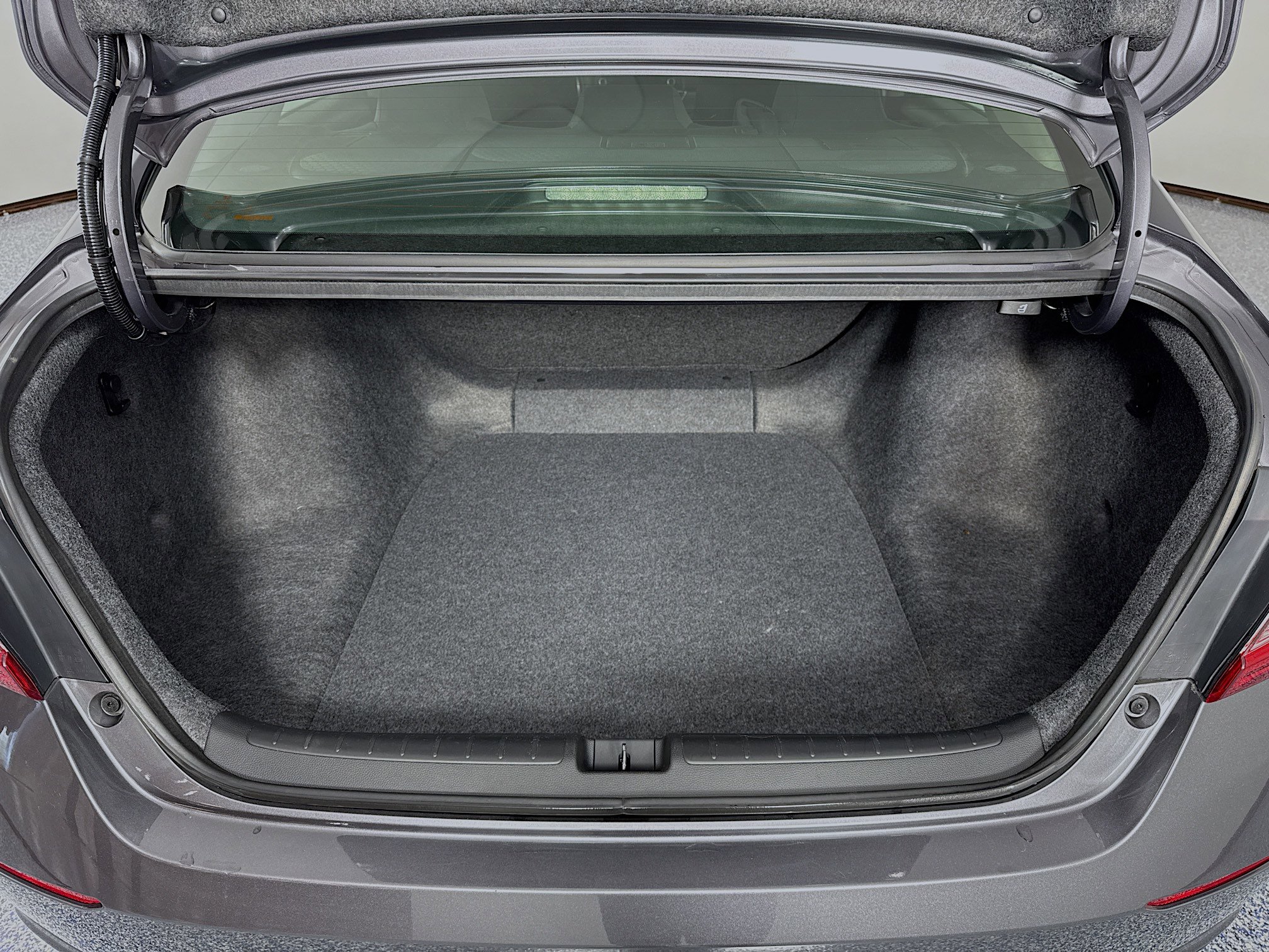 Used 2020 Honda Accord LX image 23