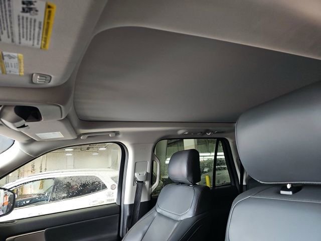 Used 2025 Ford Expedition Active AWD/4WD image 15