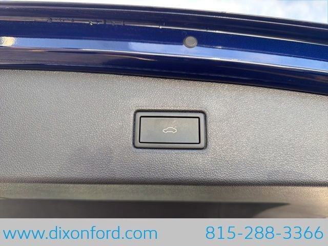 Used 2024 Volkswagen Tiguan SE image 26