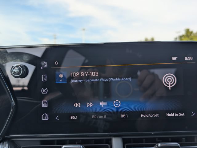 Used 2026 Chevrolet Trax LT w/ Driver Confidence Package FWD image 22