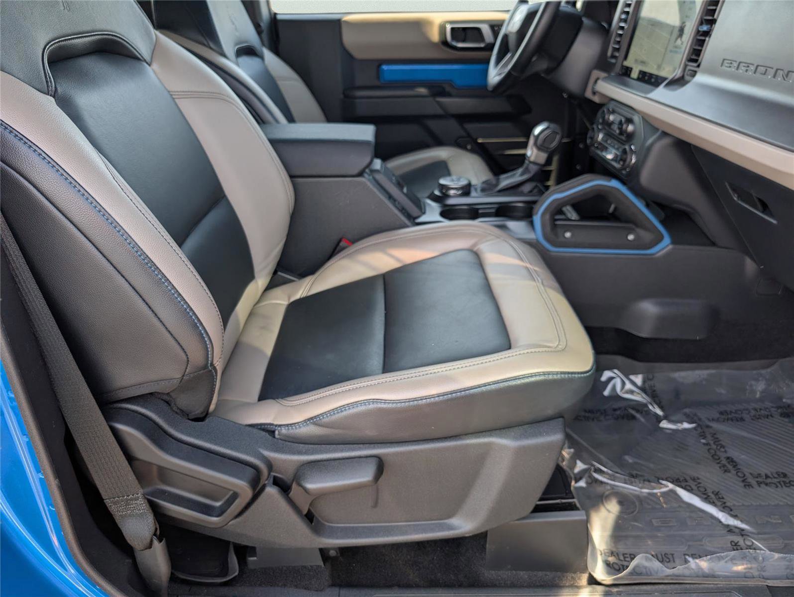 Used 2024 Ford Bronco Wildtrak image 34