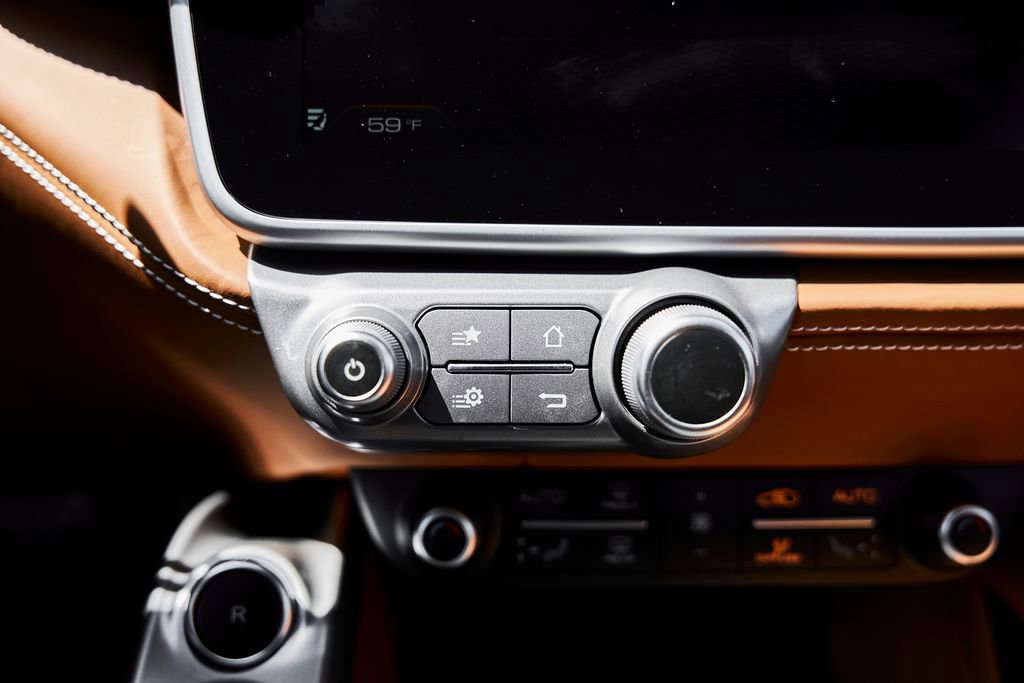 Used 2018 Ferrari GTC4Lusso image 72