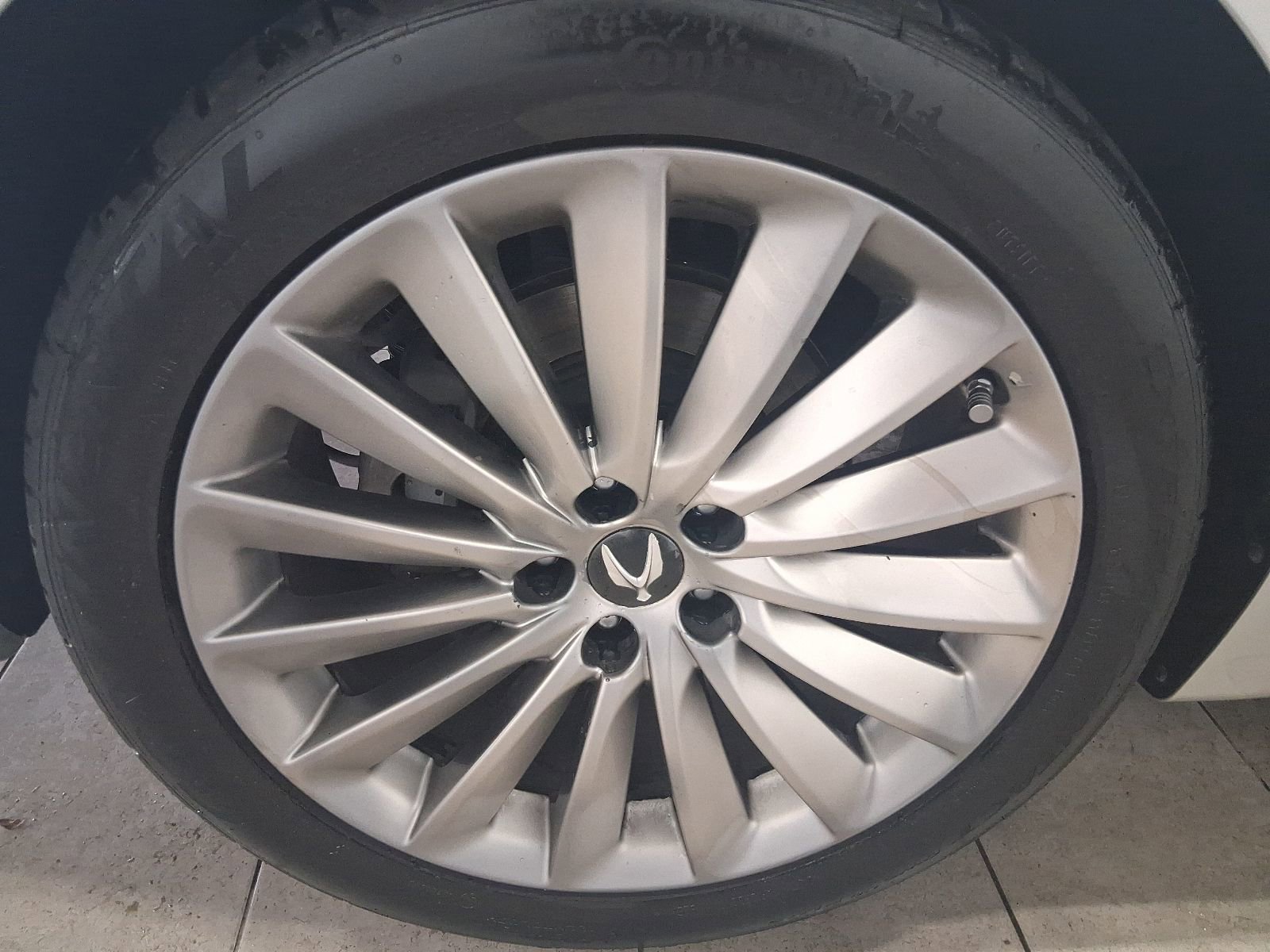 Used 2014 Hyundai Equus Signature RWD image 12