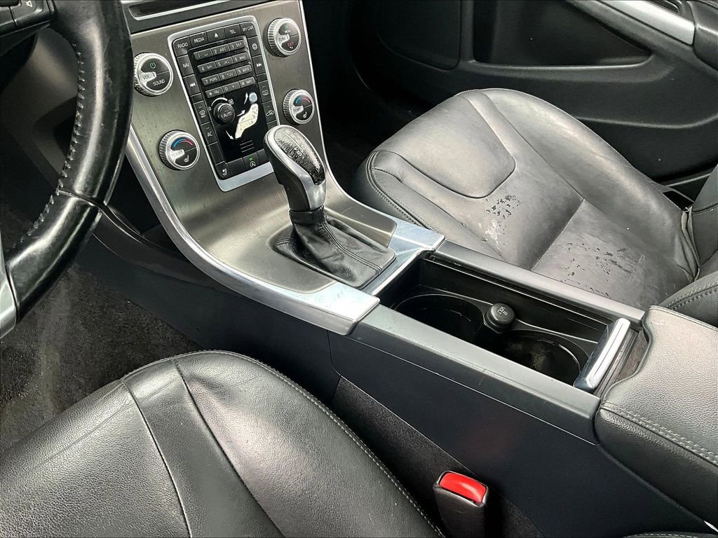 Used 2015 Volvo S60 T5 Premier image 14