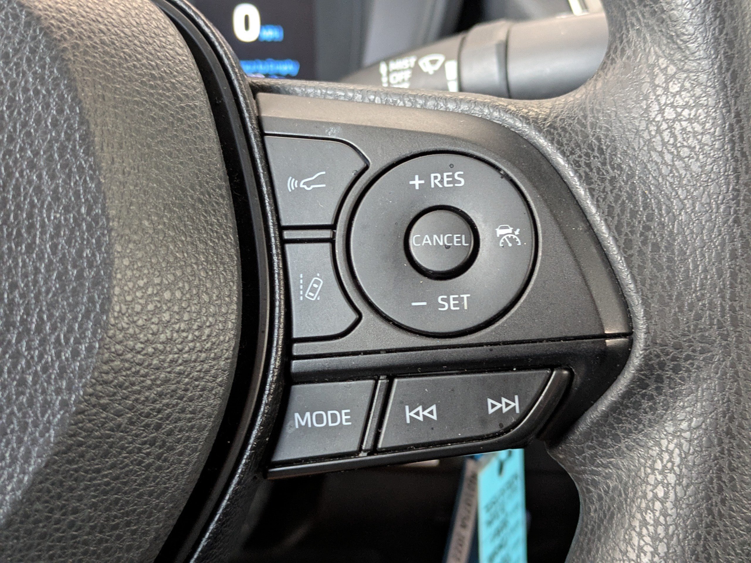 Used 2022 Toyota Corolla LE FWD image 23